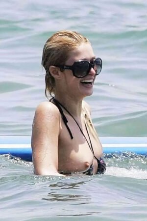 Paris Hilton Bikini Slip in Ocean 6" x 4" Digital Download